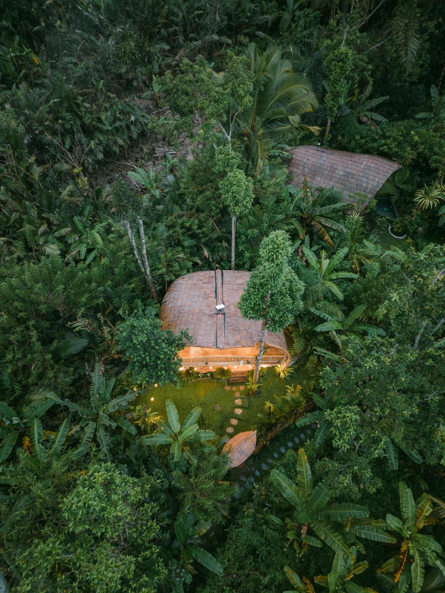 Villa Alamvaya Bali Bamboo House Sidemen  Esterno foto